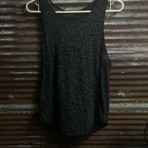 EUC LULULEMON sculpt tank size 10